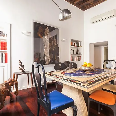 Apartmán Via Delle Tre Cannelle By Onefinestay Řím
